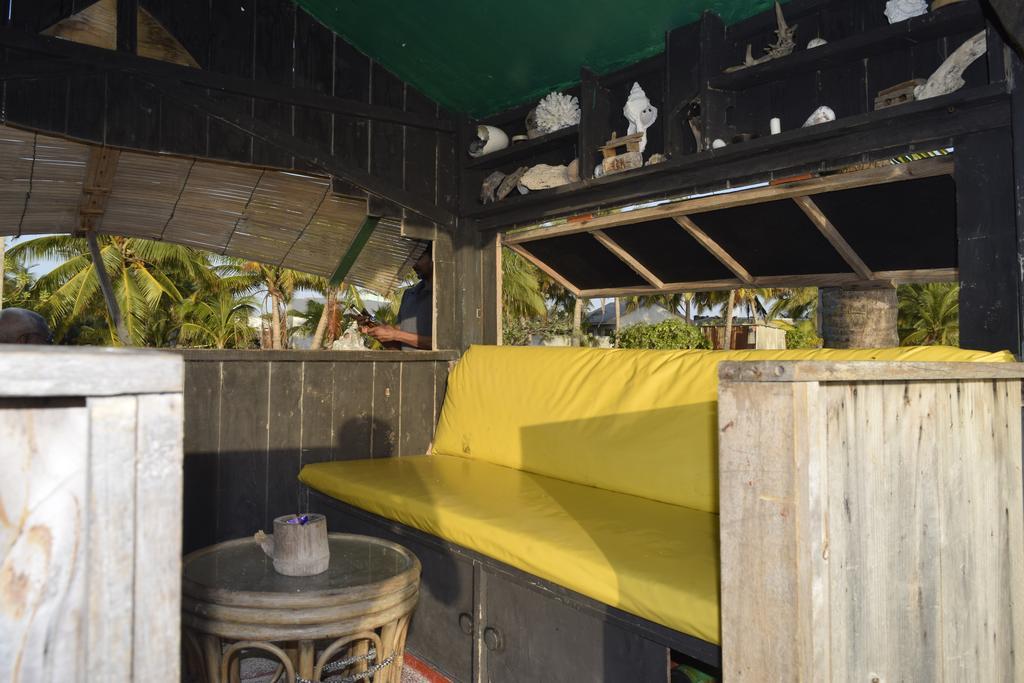 Alvi Star Inn Thulhaadhoo Buitenkant foto