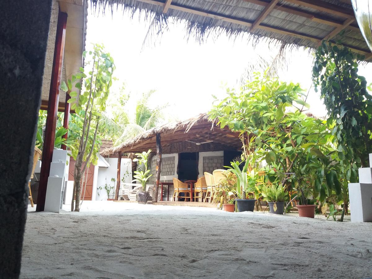 Alvi Star Inn Thulhaadhoo Buitenkant foto