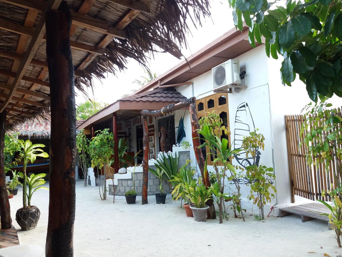 Alvi Star Inn Thulhaadhoo Buitenkant foto
